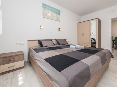 Apartment Two bedroom apartment with terrace Vir A-18881-a - Outdoor photo 11