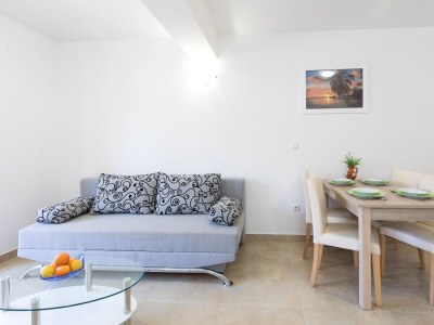 Apartment One bedroom apartment with balcony Malinska, Krk A-19371-a - Outdoor photo 8