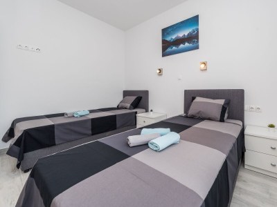 Apartment Two bedroom apartment with terrace Vir A-18881-b - Outdoor photo 13