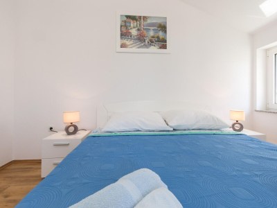 Apartment One bedroom apartment with balcony Malinska, Krk A-19371-d - Outdoor photo 11