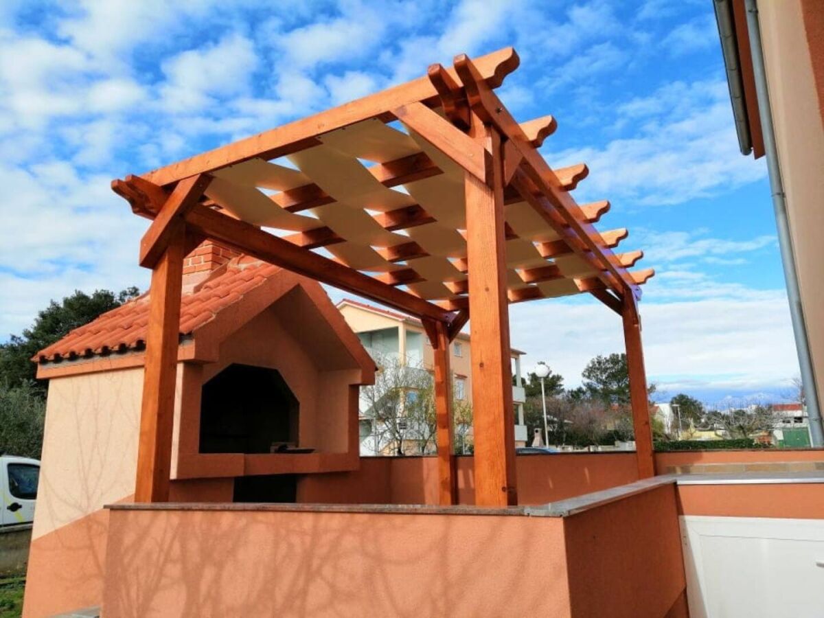 Apartment Three bedroom apartment with terrace Vrsi - Mulo, Zadar A-18914-b