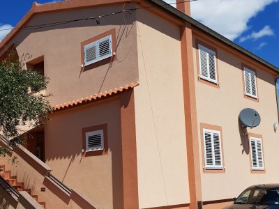 Apartment Three bedroom apartment with terrace Vrsi - Mulo, Zadar A-18914-b - Outdoor photo 5