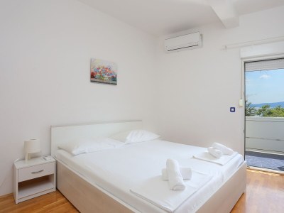 Apartment One bedroom apartment with balcony and sea view Podgora, Makarska A-18918-a - Outdoor photo 9