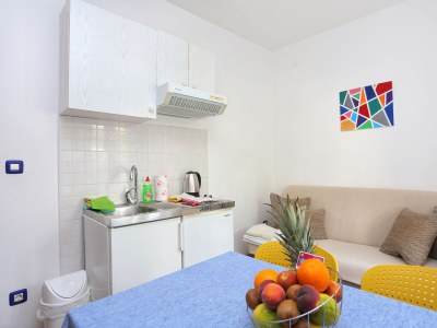 Apartment One bedroom apartment with terrace Podgora, Makarska A-18918-b - Outdoor photo 8