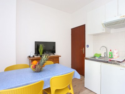 Apartment One bedroom apartment with terrace Podgora, Makarska A-18918-b - Outdoor photo 9