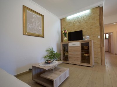 Apartment Two bedroom apartment with terrace Čižići, Krk A-19375-c - Outdoor photo 9