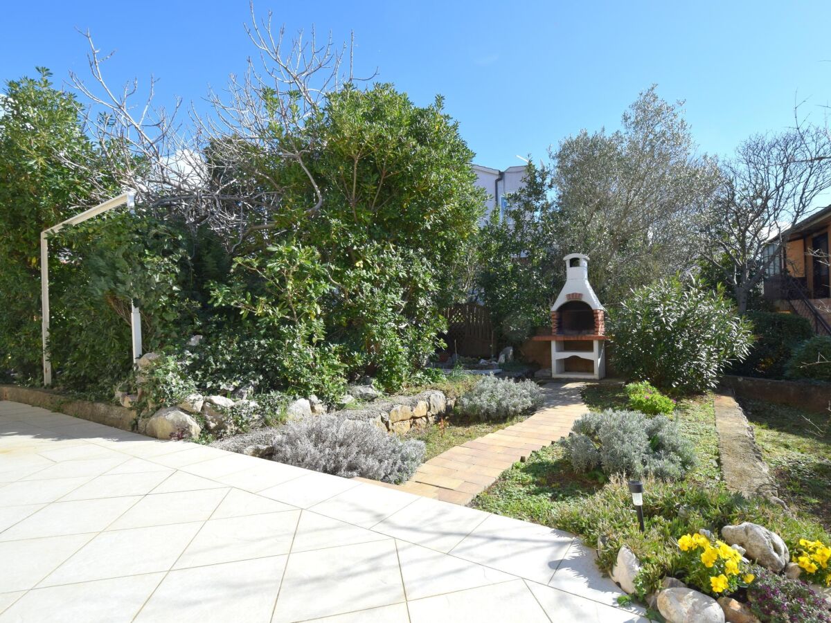 Apartment Two bedroom apartment with terrace Krk A-19378-b - Outdoor photo 3