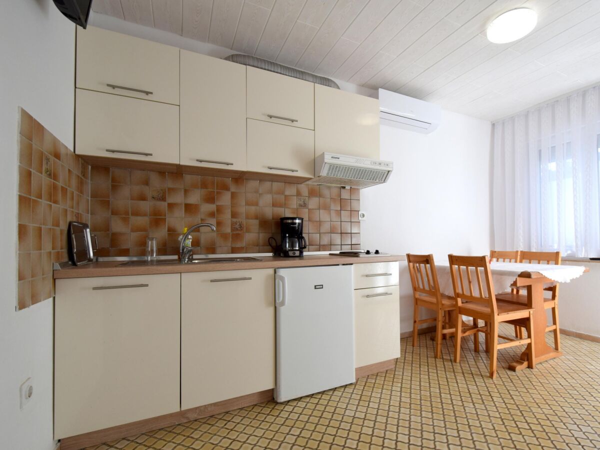 Apartment Two bedroom apartment with terrace Krk A-19378-b - Outdoor photo 5