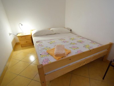 Apartment Two bedroom apartment with terrace Krk A-19378-b - Outdoor photo 9