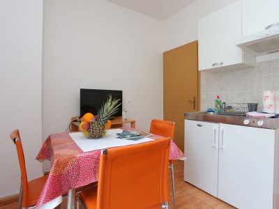 Apartment One bedroom apartment with terrace Podgora, Makarska A-18918-d - Outdoor photo 8