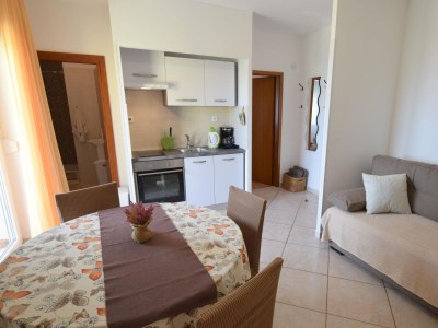 Apartment One bedroom apartment with balcony and sea view Malinska, Krk A-19381-a - Outdoor photo 11