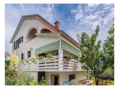 Apartment Comfortable and spacious apartment with terrace and sea view Pinezići, Krk A-18967-a - Outdoor photo 2