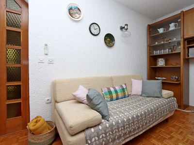 Apartment Comfortable and spacious apartment with terrace and sea view Pinezići, Krk A-18967-a - Outdoor photo 14