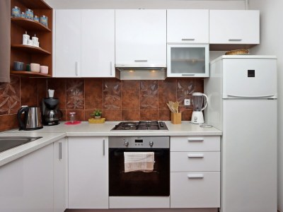 Apartment Comfortable and spacious apartment with terrace and sea view Pinezići, Krk A-18967-a - Outdoor photo 19