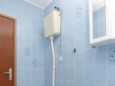 Apartment Comfortable and spacious apartment with terrace and sea view Pinezići, Krk A-18967-a - Outdoor photo 33