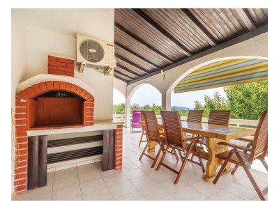 Apartment Comfortable and spacious apartment with terrace and sea view Pinezići, Krk A-18967-a - Outdoor photo 40