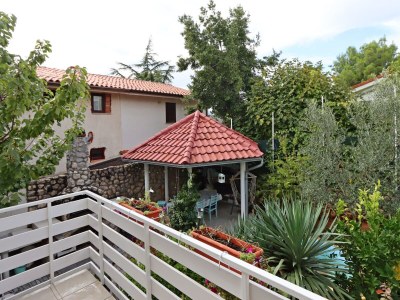 Apartment Comfortable and spacious apartment with terrace and sea view Pinezići, Krk A-18967-a - Outdoor photo 44