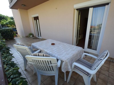 Apartment One bedroom apartment with terrace Malinska, Krk A-19381-b - Outdoor photo 16