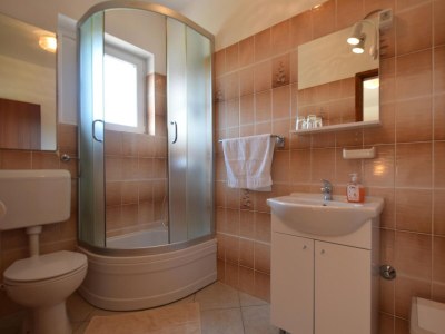 Apartment Studio flat with balcony Malinska, Krk AS-19381-a - Outdoor photo 12