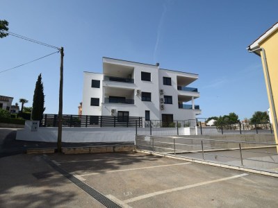 Apartment Two bedroom apartment with terrace and sea view Vantačići, Krk A-19387-b - Outdoor photo 3