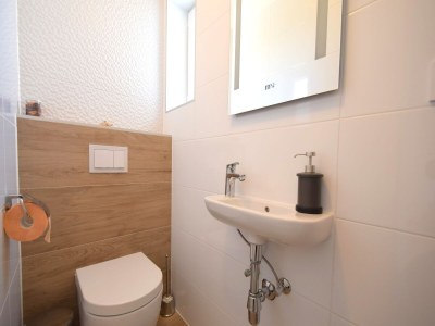 Apartment Two bedroom apartment with terrace and sea view Vantačići, Krk A-19387-b - Outdoor photo 15