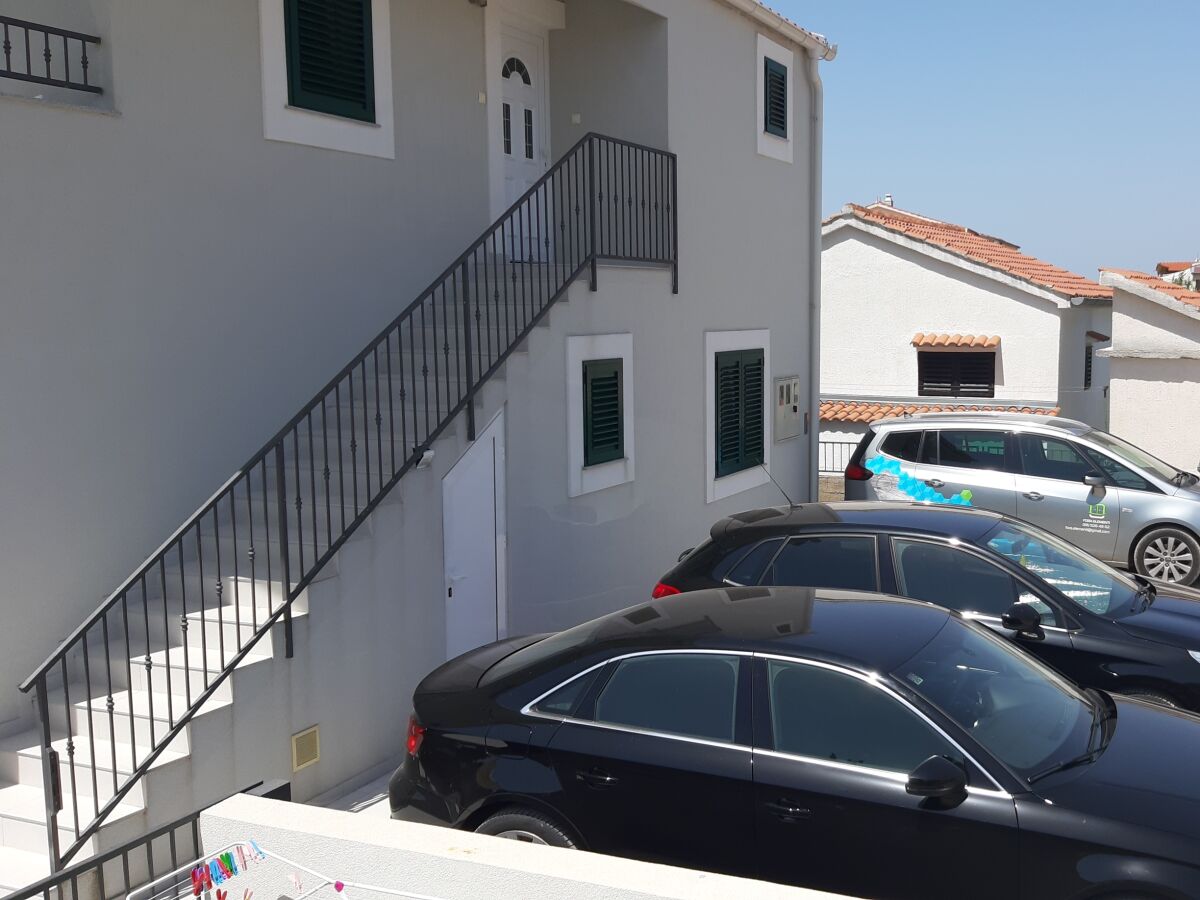 Apartment One bedroom apartment with terrace Jadrija, Šibenik A-18976-a - Outdoor photo 2