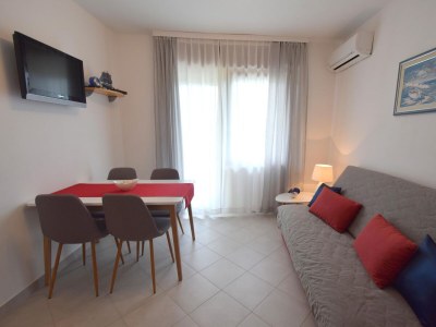 Apartment One bedroom apartment with balcony Malinska, Krk A-19389-a - Outdoor photo 3