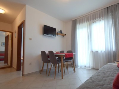 Apartment One bedroom apartment with balcony Malinska, Krk A-19389-a - Outdoor photo 6