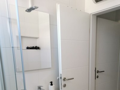 Apartment Apartments with parking space Vrsi - Mulo, Zadar - 19047 - Outdoor photo 20