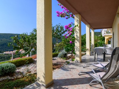 Apartment Two bedroom apartment with terrace and sea view Rabac, Labin A-19055-c in Rabac - Apartment