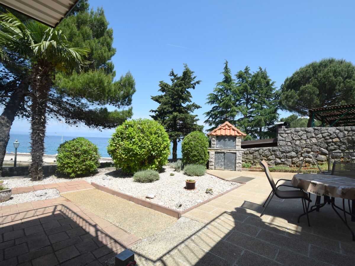 Apartment One bedroom apartment near beach Vantačići, Krk A-19406-a - Outdoor photo 4