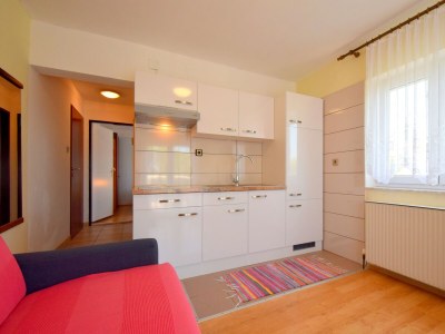 Apartment One bedroom apartment near beach Vantačići, Krk A-19406-a - Outdoor photo 11