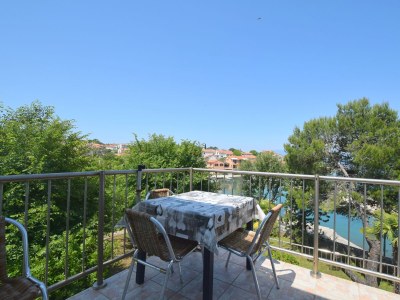 Apartment One bedroom apartment near beach Vantačići, Krk A-19406-a - Outdoor photo 16