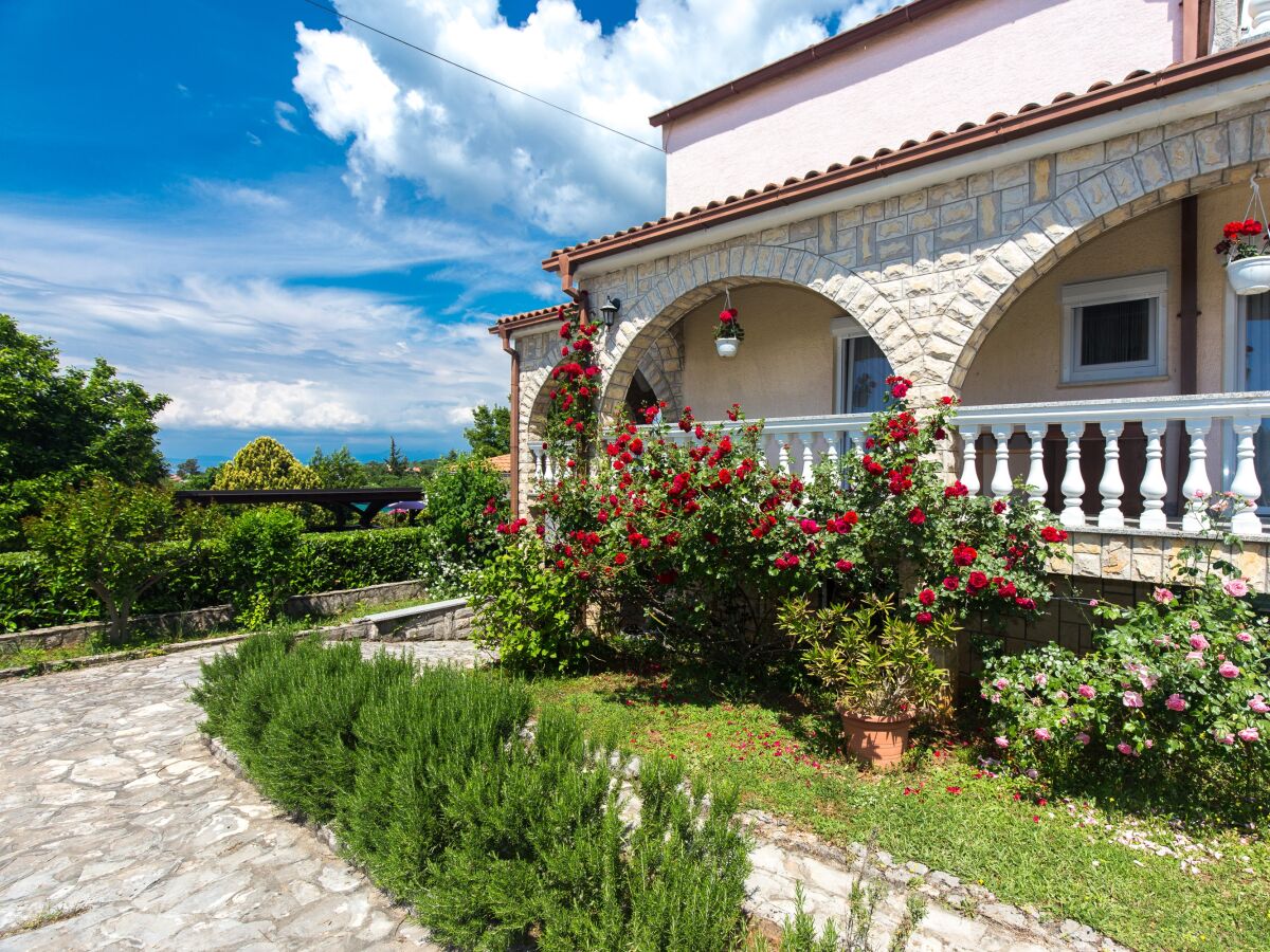 Apartment Studio flat with balcony and sea view Malinska, Krk AS-19408-a