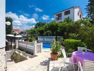 Apartment Studio flat with balcony and sea view Malinska, Krk AS-19408-a - Outdoor photo 5