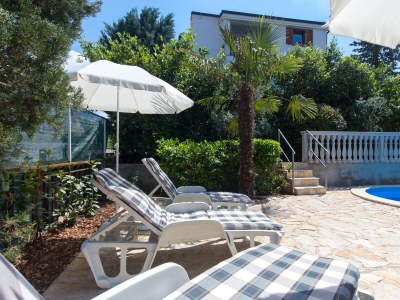 Apartment Studio flat with balcony and sea view Malinska, Krk AS-19408-a - Outdoor photo 7