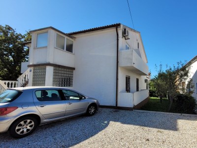 Apartment Two bedroom apartment with terrace and sea view Omišalj, Krk A-19410-a - Outdoor photo 5