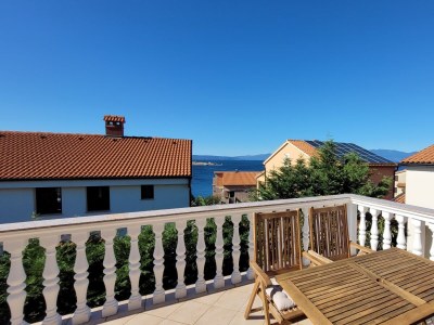 Apartment Two bedroom apartment with terrace and sea view Omišalj, Krk A-19410-a - Outdoor photo 20