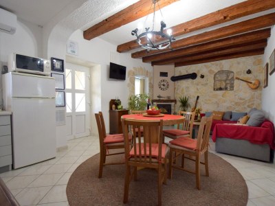 Apartment Two bedroom apartment with terrace Čižići, Krk A-19412-a - Outdoor photo 5