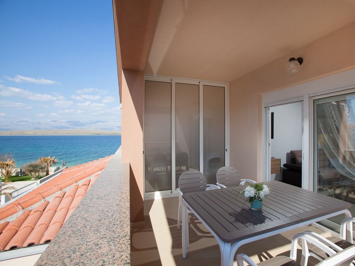 Apartment One bedroom apartment near beach Vir A-19419-b