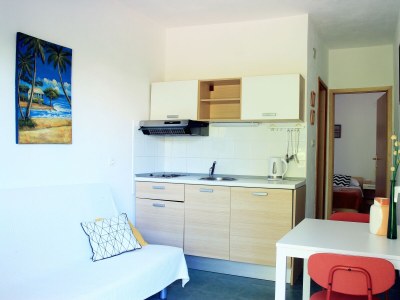 Apartment One bedroom apartment with terrace Pirovac, Šibenik A-20015-b - Outdoor photo 2