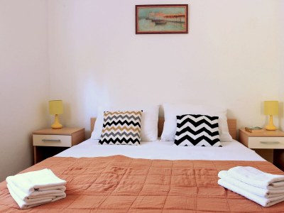 Apartment One bedroom apartment with terrace Pirovac, Šibenik A-20015-b - Outdoor photo 4