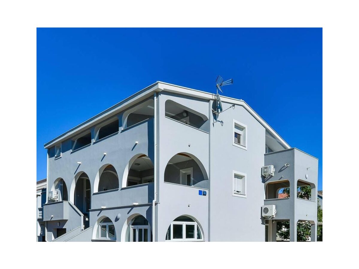 Apartment One bedroom apartment with terrace Sabunike, Zadar A-19430-b - Outdoor photo 4