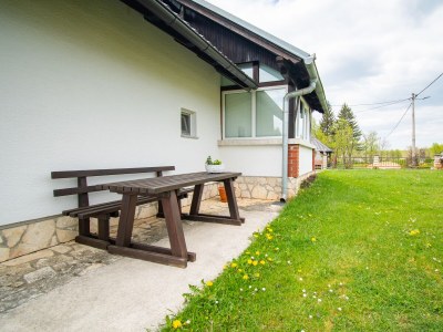 Apartment Two bedroom apartment with balcony Lipovača, Plitvice A-19450-a - Outdoor photo 14