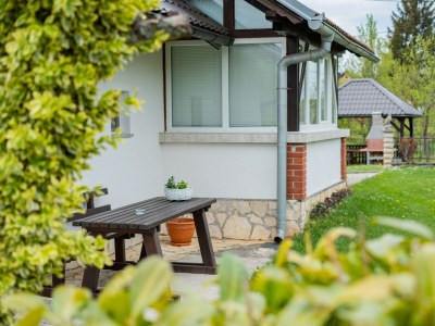 Apartment Two bedroom apartment with balcony Lipovača, Plitvice A-19450-a - Outdoor photo 16