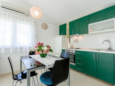 Apartment One bedroom apartment with balcony and sea view Cove Gornja Krusica, Šolta A-20021-a - Outdoor photo 14