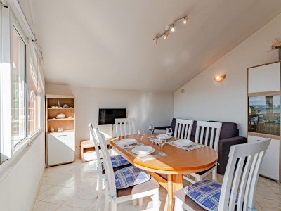 Apartment Three bedroom apartment with balcony and sea view Cove Poplat, Korčula A-20023-a - Outdoor photo 8