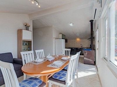 Apartment Three bedroom apartment with balcony and sea view Cove Poplat, Korčula A-20023-a - Outdoor photo 10