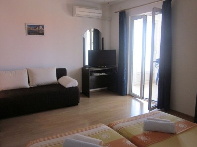 Apartment One bedroom apartment with terrace and sea view Hvar A-20114-b - Outdoor photo 9