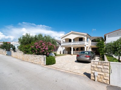 Apartment One bedroom apartment with terrace Vir A-20147-b - Outdoor photo 8